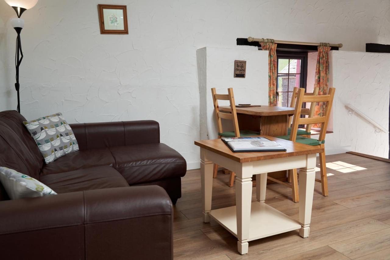 Yetland Farm Holiday Cottages Combe Martin Extérieur photo