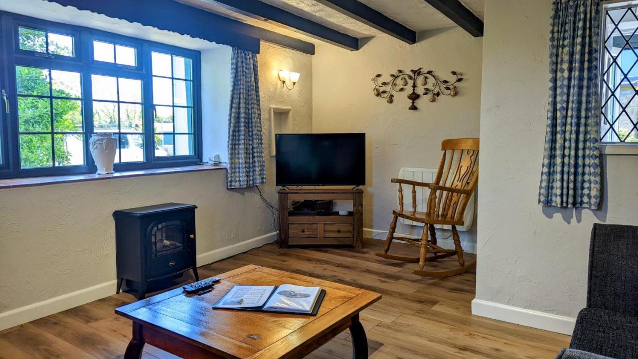 Yetland Farm Holiday Cottages Combe Martin Extérieur photo